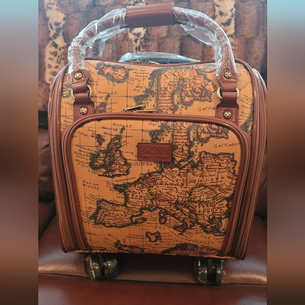Brand New Patricia Nash Patina Coated Linen Canvas Vitalia suitcase—European Map